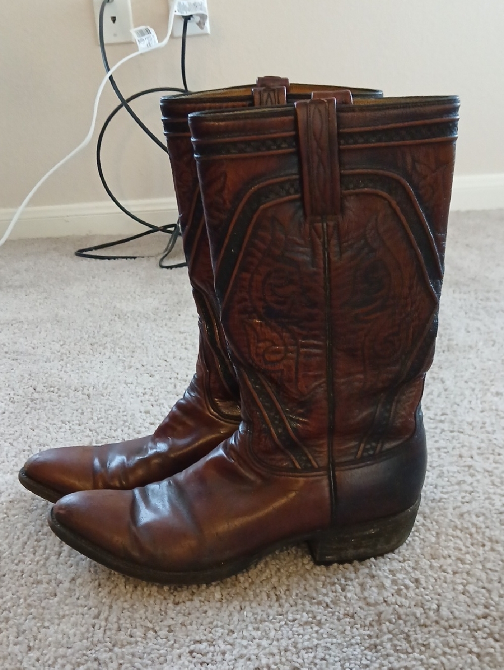 Vtg LUCCHESE BOOTS 10B